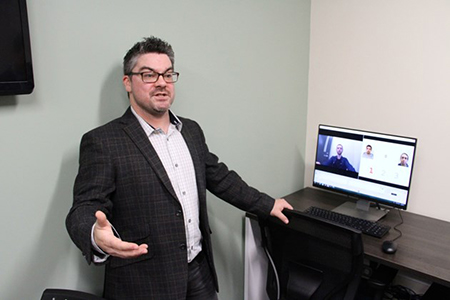 Dr. Carré publishes on early intervention reducing aggressive behaviour in adulthood