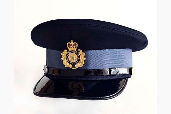 Breaking down barriers to mental health care for police