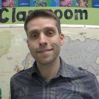 Grad earns award and National Geographic expedition