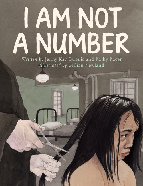 Alumna tells grandmother’s story in new book