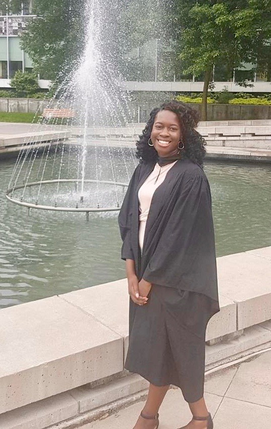 Nursing student earns humanitarian award