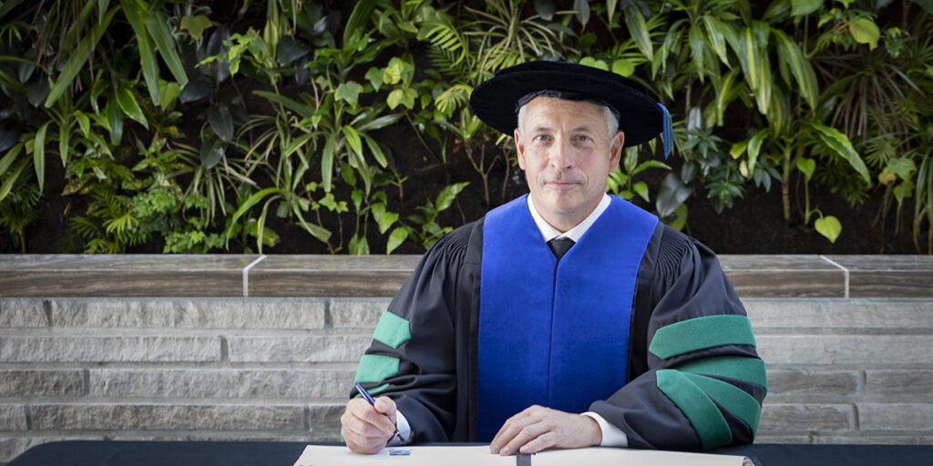 Dr. Kevin Wamsley installed as seventh President and Vice-Chancellor